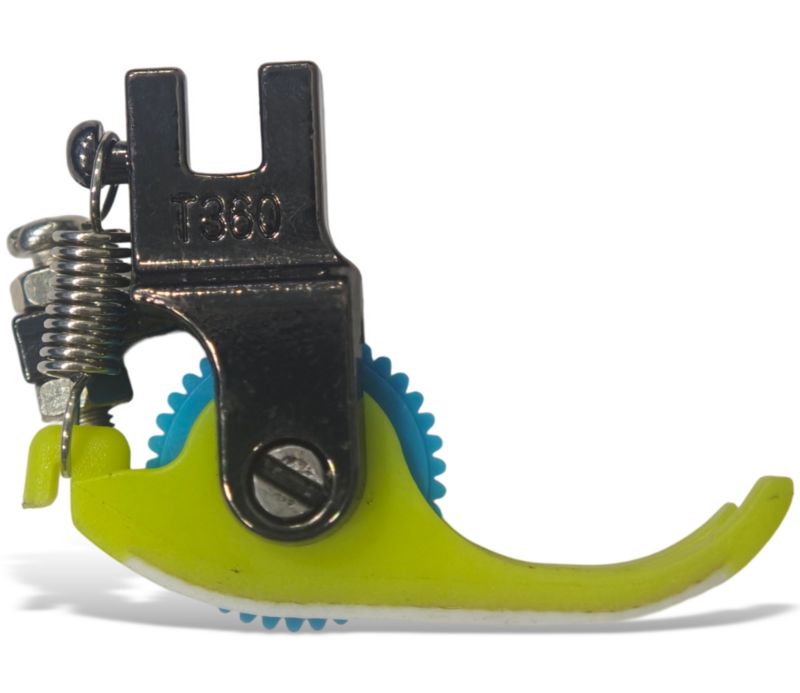 PLASTIC PRESSER FOOT