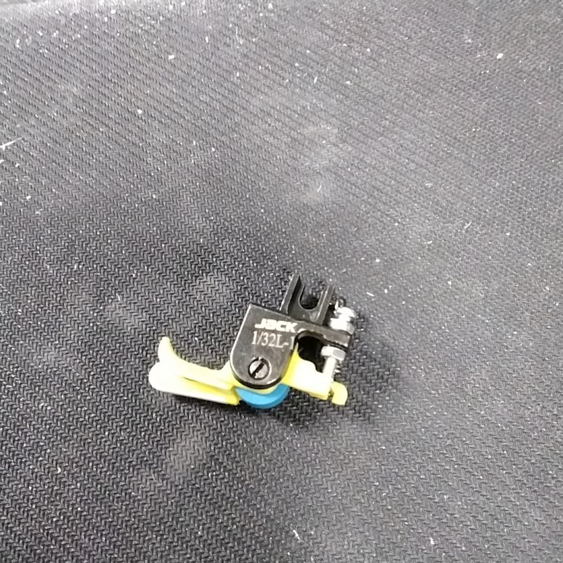 PRESSER FOOT TCL 1/32