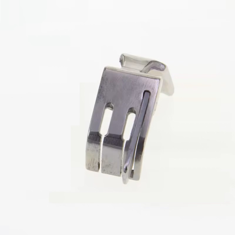 PIEDINO 2 AGHI 1/8  PRUA LEFT 1/32