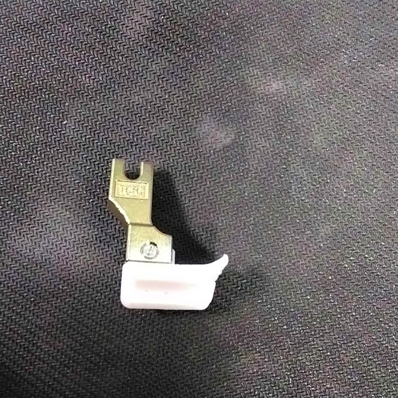PRESSER FOOT TCR 1/4 (TEFLON)