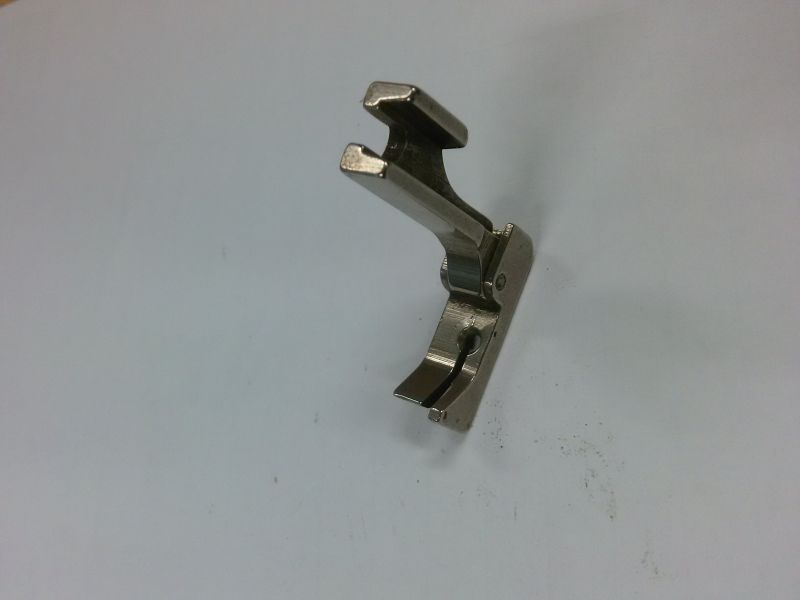 PIEDINO PRUA DX 1/32