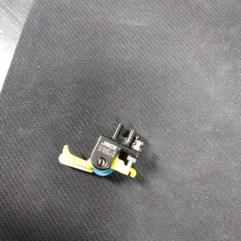 PIEDINO 1/16L-2